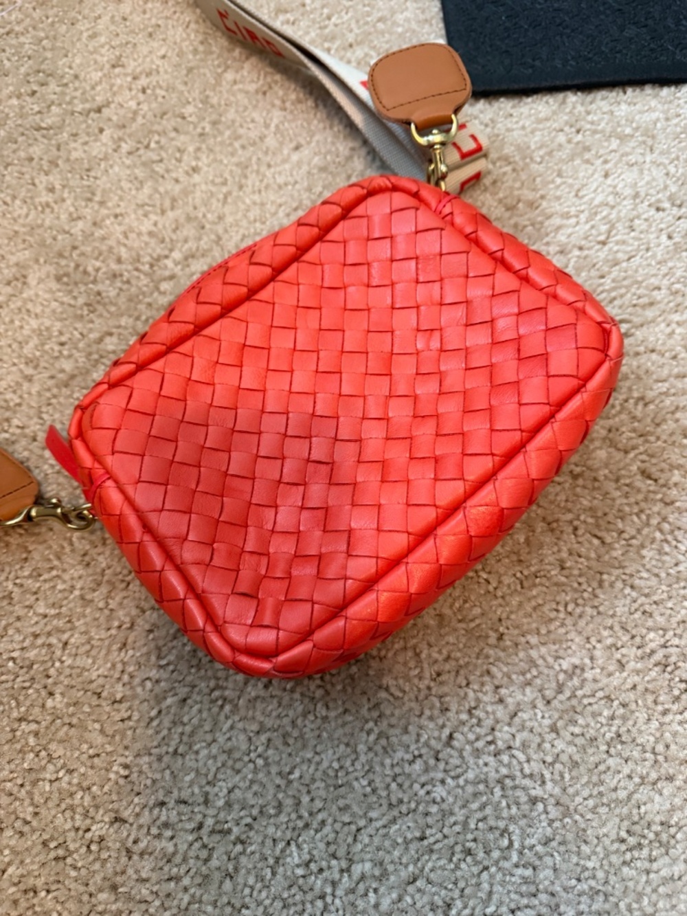 Clare V. Midi Sac - Picture 3 of 8